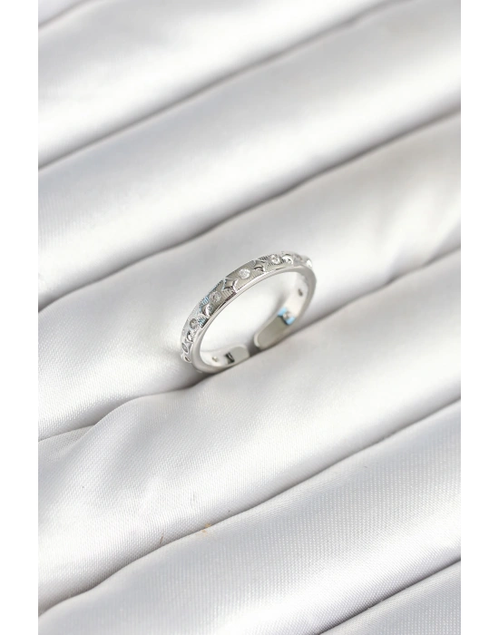 Pirinç Gümüş Renk Zirkon Taşlı Kadın Yüzük