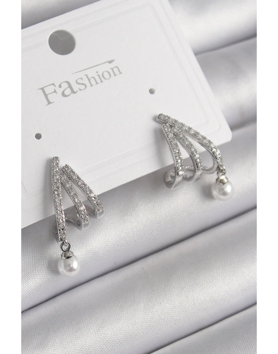 Pirinç Gümüş Renk Zirkon Taşlı Pençe Model İnci Detay Kadın Küpe