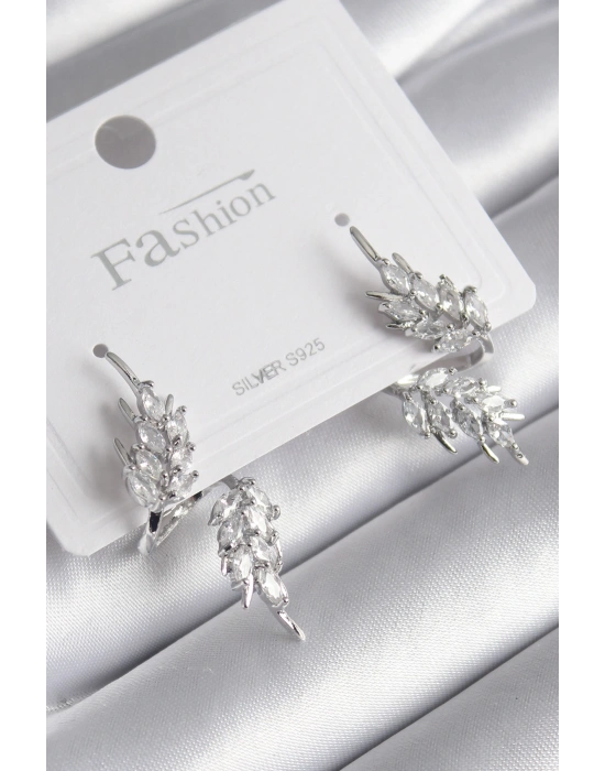 Pirinç Gümüş Renk Zirkon Taşlı Yaprak Model Kadın Küpe