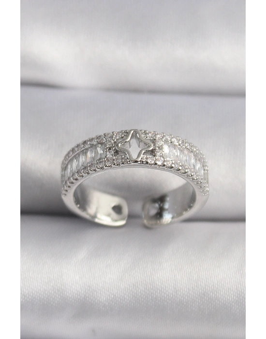 Pirinç Gümüş Renk Zirkon Taşlı Yıldız İşleme VIP Seri Kadın Yüzük