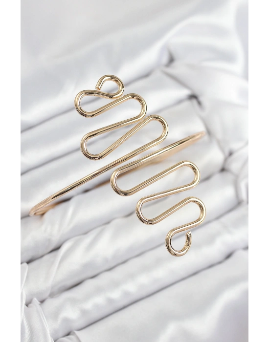 Pirinç Kıvrımlı Model Gold Renk Kadın Pazu Bileklik