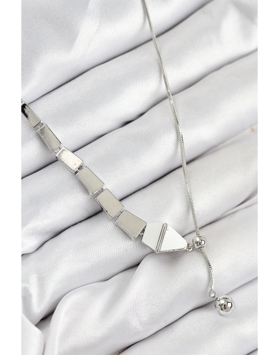 Pirinç Yılan Model Gümüş Renk Asansörlü Kadın Kolye