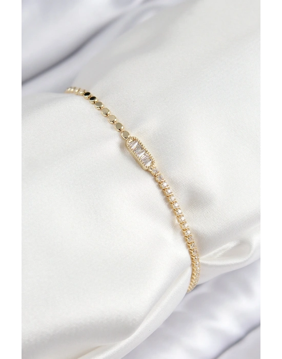 Pirinç Zirkon Taşlı Dikdörtgen Model Ezme Zincir Gold Renk Kadın Bileklik