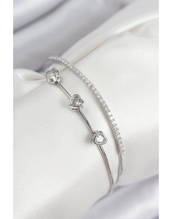 Pirinç Zirkon Taşlı Kalp Model Gümüş Renk Kadın Bileklik