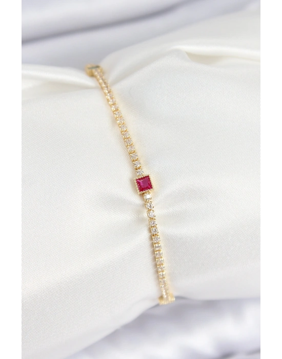 Pirinç Zirkon Taşlı Kare Model Gold Renk Kadın Bilekilk