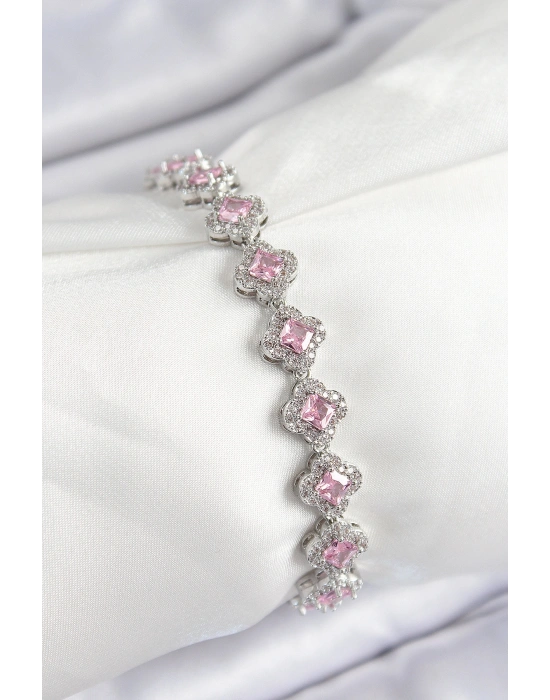 Pirinç Zirkon Taşlı Pembe Yonca Baget Model Gümüş Renk VIP Seri Kadın Bileklik