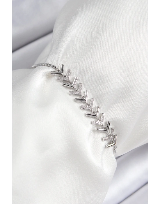 Pirinç Zirkon Taşlı Sıralı Ok Model Gümüş Renk Asansörlü Kadın Bileklik