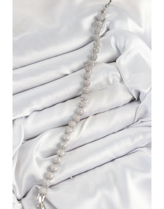 Pirinç Zirkon Taşlı Yarım Topcuk Model Gümüş Renk VIP Seri Kadın Bileklik