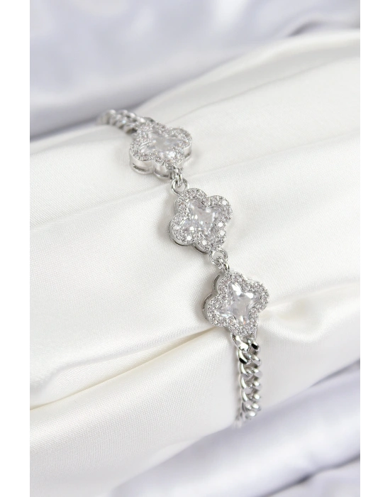 Pirinç Zirkon Taşlı Yonca Model Gümüş Renk Kadın Bileklik