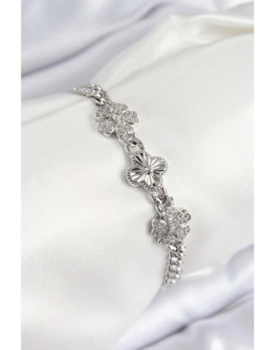 Pirinç Zirkon Taşlı Yonca Model Gümüş Renk Kadın Bileklik