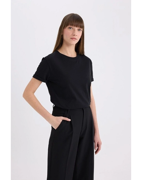 Regular Fit Bisiklet Yaka Basic Düz Penye Kısa Kollu Siyah Tişört