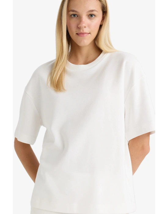 Relax Fit Bisiklet Yaka Basic Düz Kısa Kollu Tişört C7630AX24AU