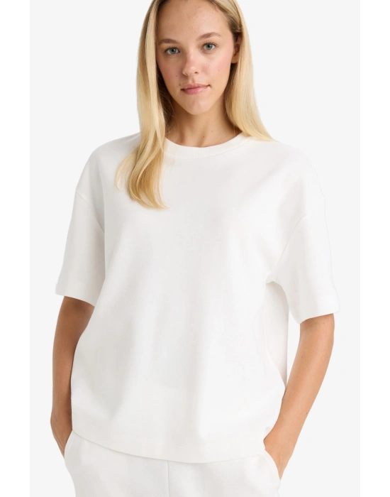 Relax Fit Bisiklet Yaka Basic Düz Kısa Kollu Tişört C7630AX24AU