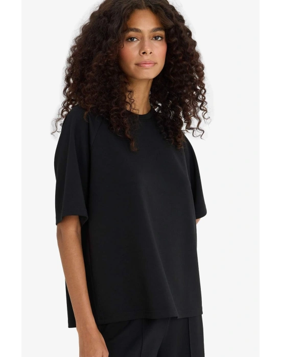 Relax Fit Bisiklet Yaka Yumuşak Dokulu Modal Kısa Kollu Tişört F1031AX25AU