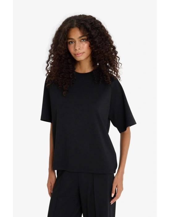 Relax Fit Bisiklet Yaka Yumuşak Dokulu Modal Kısa Kollu Tişört F1031AX25AU