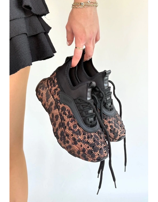 Rimay Kahverengi Cilt Boncuk İşlemeli Spor Ayakkabı