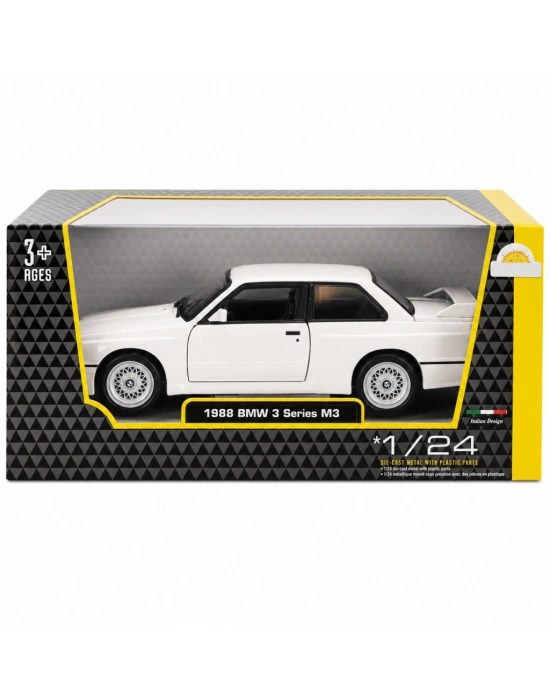 S00021100 1/24 Model Araç M3 1988 (E30)  adet fiyatıdır