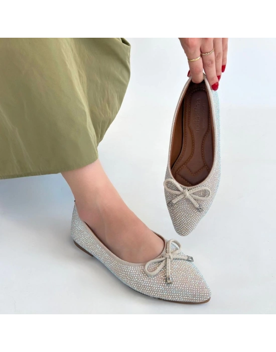 Sarra Bej Saten İşlemeli Babet Ayakkabı