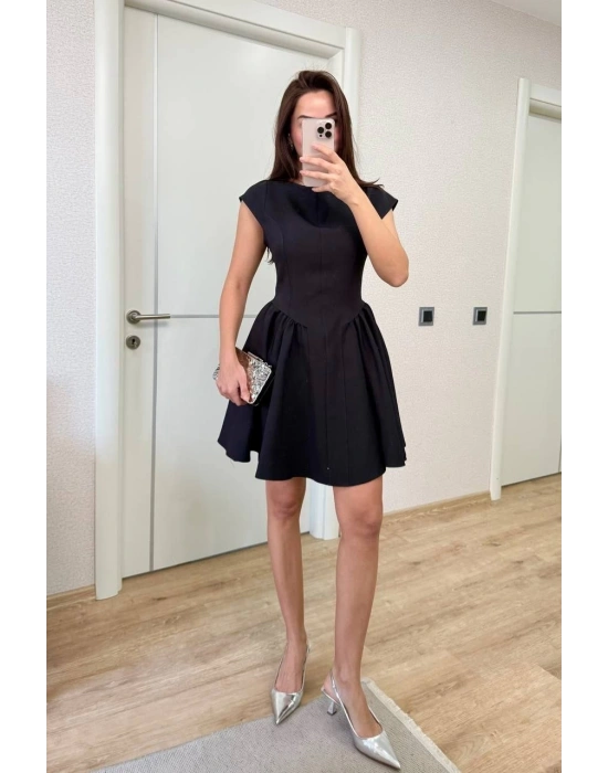 Sırt dekolteli Çan Detaylı Mini Elbise - Siyah