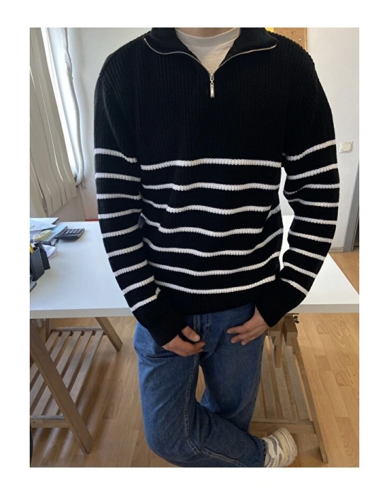 Siyah-Beyaz Erkek Regular Fermuarlı Balıkçı Triko Kazak