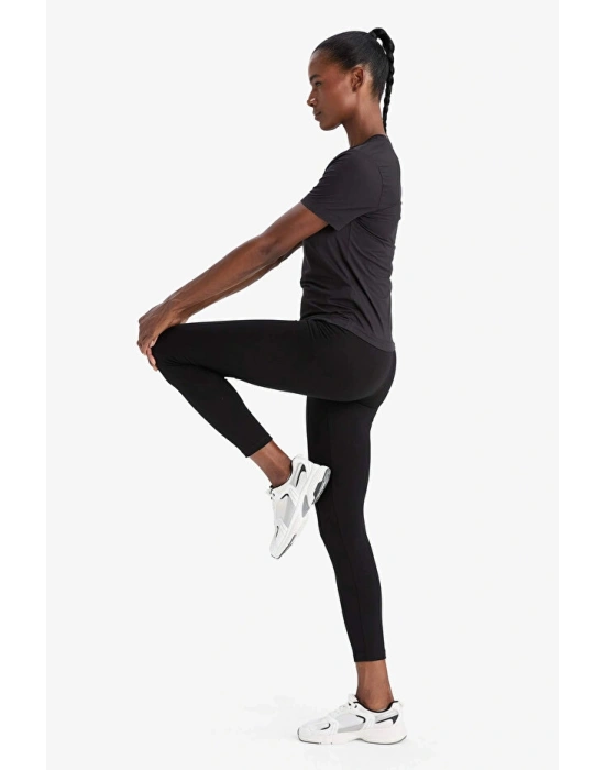 Siyah DeFactoFit Yüksek Bel Beli Saran Pamuklu Basic Düz Sporcu Tayt