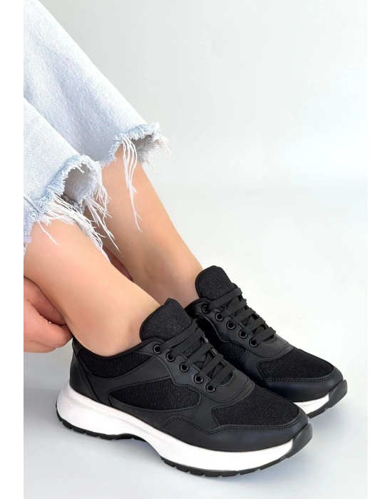 Slar Siyah Cilt Simli Bağcıklı Spor Ayakkabı