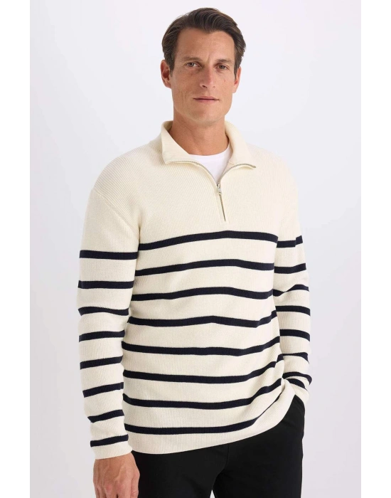 Standart Fit Balıkçı Yaka Selanik Kumaş Kazak B9717AX24AU