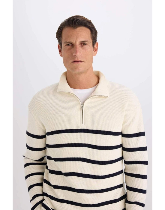 Standart Fit Balıkçı Yaka Selanik Kumaş Kazak B9717AX24AU