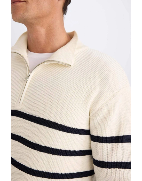 Standart Fit Balıkçı Yaka Selanik Kumaş Kazak B9717AX24AU