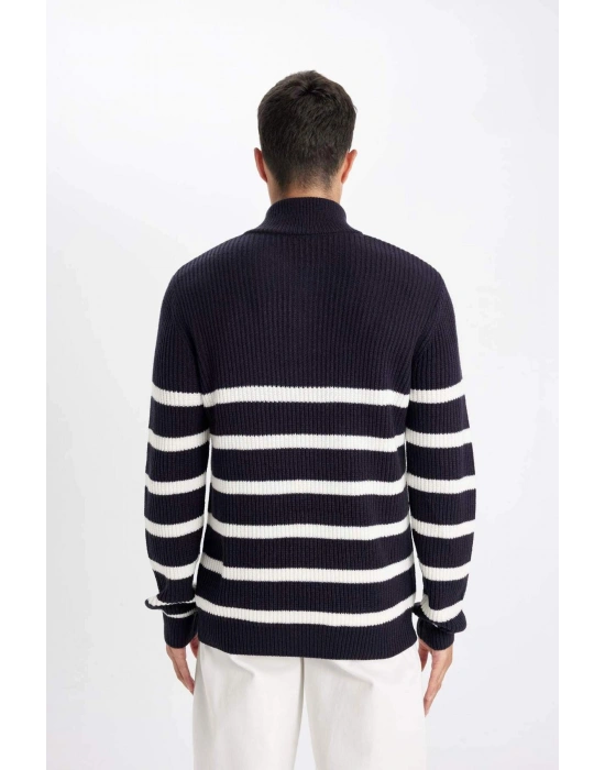 Standart Fit Dik Yaka Yarım Fermuarlı Çizgili Triko Kazak D3274AX24WN