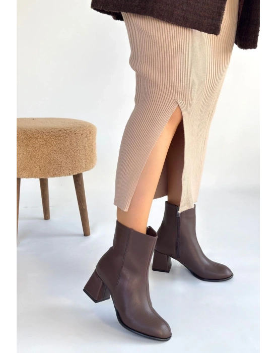 Tendy Kahverengi Cilt Topuklu Bot