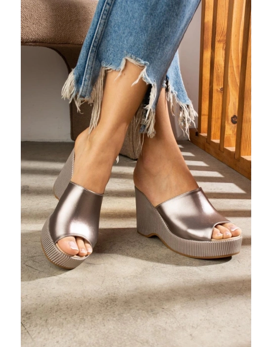 Tlay Platin Cilt Dolgu Topuk Terlik