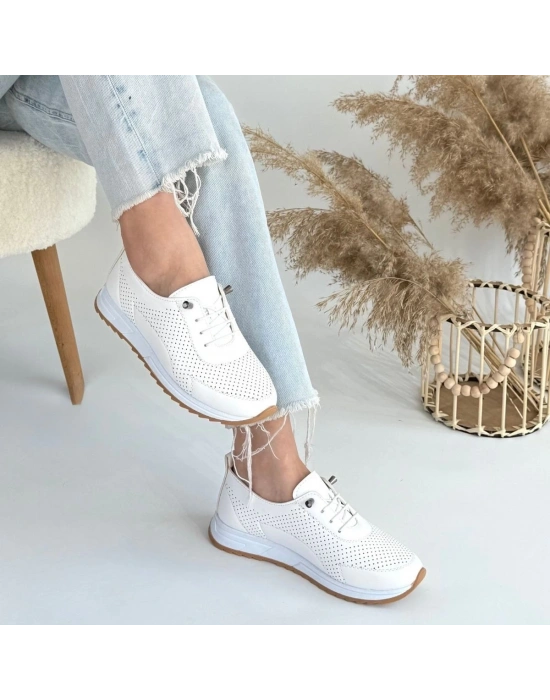 Tone Beyaz Cilt Bağcıklı Spor Ayakkabı