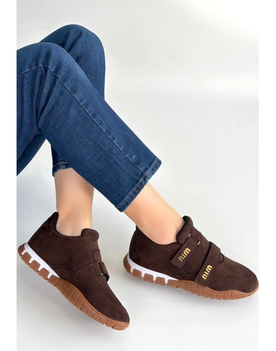 Tunga Kahverengi Süet Cırt Cırtlı Spor Ayakkabı