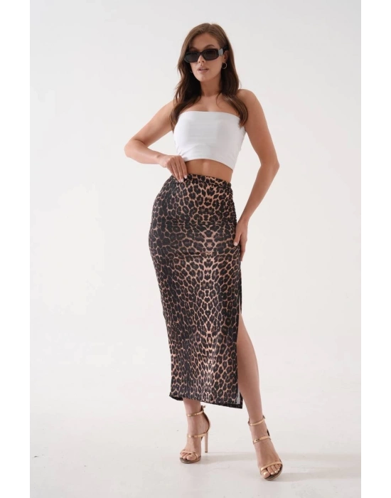 Uzun yırtmaçlı ince kumaş etek leopar