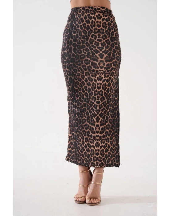 Uzun yırtmaçlı ince kumaş etek leopar