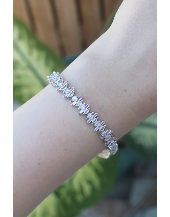 Vip Seri Pirinç Pembe Zirkon Taşlı Gümüş Renk Baget Model Bileklik