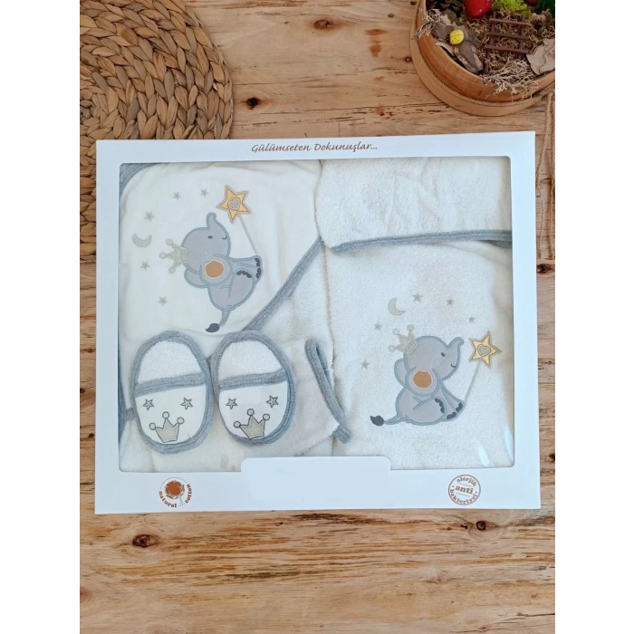 0-1 Yaş Sevimli Fil Nakışlı Pareolu 4Lü Kız Erkek Bebek Havlu Silgi Takımı Ekru