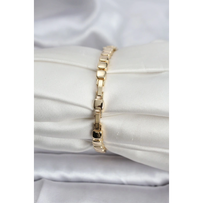 14K Gold Renk Kaplama Zirkon Taşlı CM Kadın Bileklik