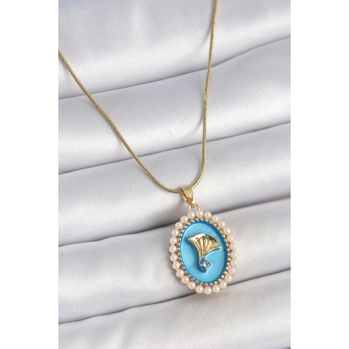 316L Çelik Gold Renk Zincir Mavi Mineli İncili Zirkon Taşlı Çiçek İşlemeli Portre Model Kadın Kolye