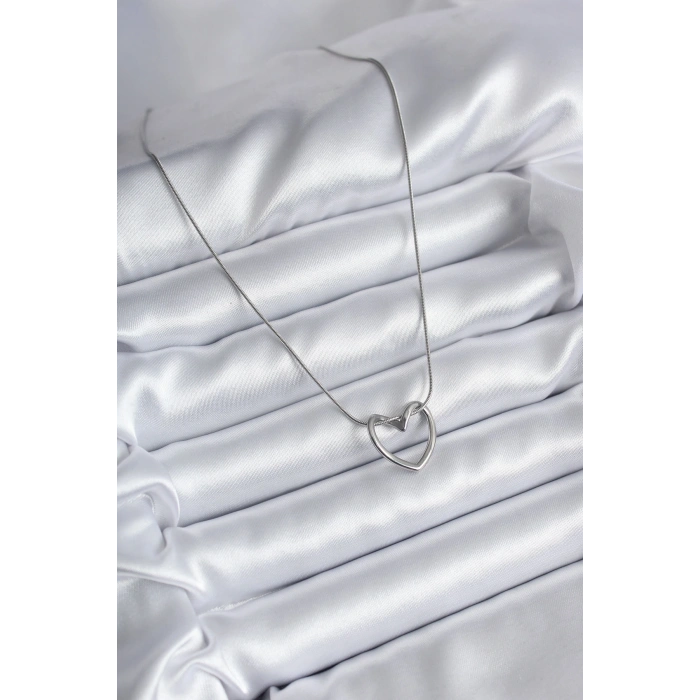 316L Çelik Gümüş Renk Kalp Model Kadın Kolye