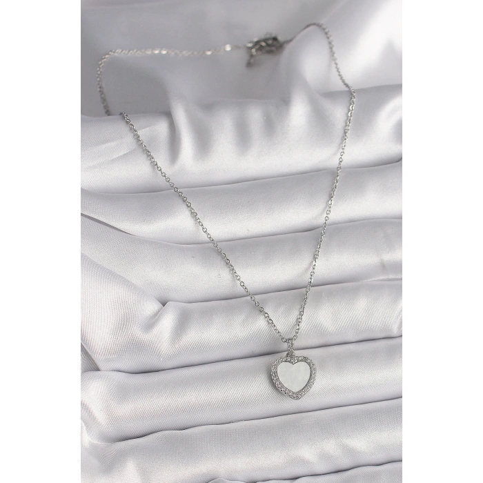 316L Çelik Gümüş Renk Zincir Zirkon Taşlı Beyaz Mineli Kalp Model Kadın Kolye