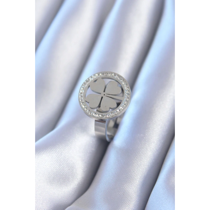 316L Çelik Gümüş Renk Zirkon Taşlı Yonca Model Kadın Yüzük