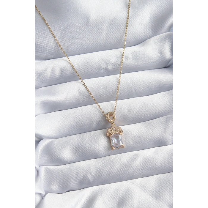 316L Çelik Zincir Gold Renk Zirkon Taşlı Taç Model Kadın Kolye