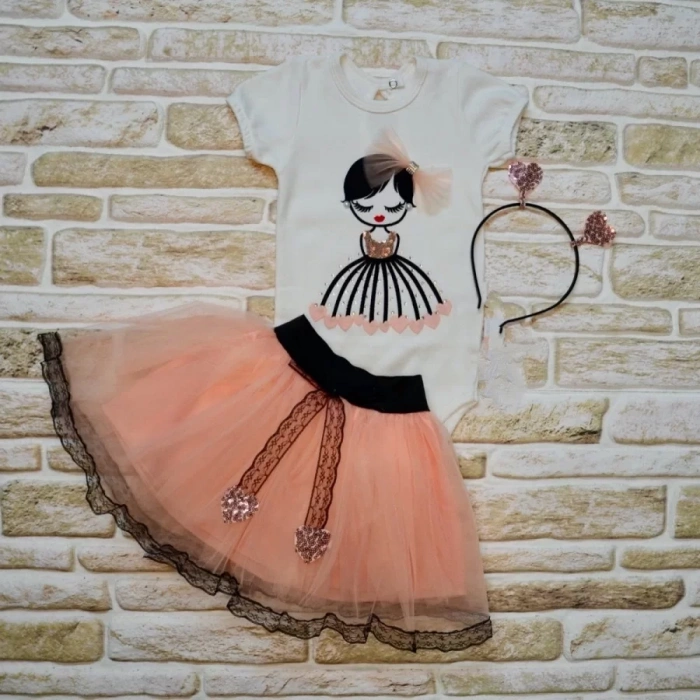 9-12-18 Ay Kalp Kız Nakışlı Taçlı Kısa Kollu Tütü Etek 3Lü Kız Bebek Takımı Pudra