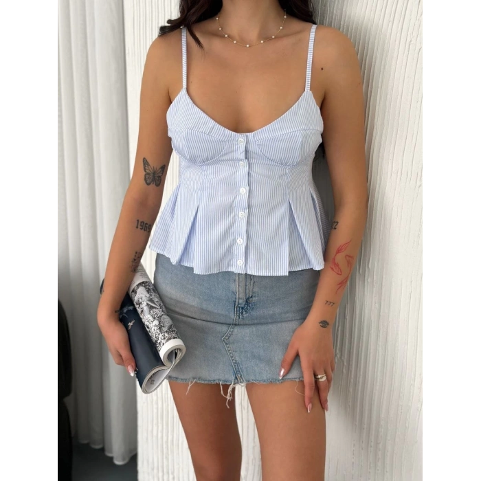 ASKILI DEKOLTE DETAYLI CROP - AÇIK MAVİ