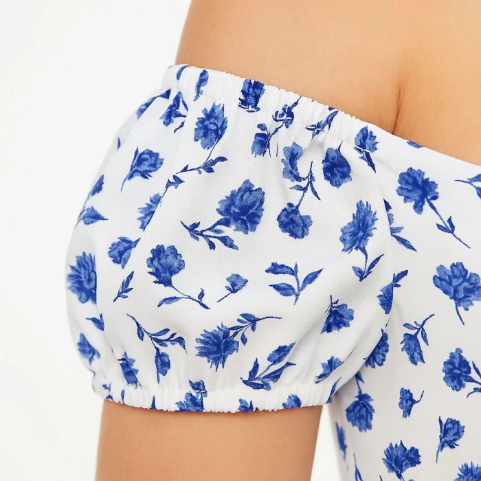 BARDOT OMUZU ACIK ÇİÇEK DESENLİ ELBİSE - DESENLİ