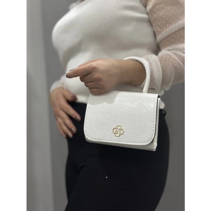 Beyaz cilt krash çanta