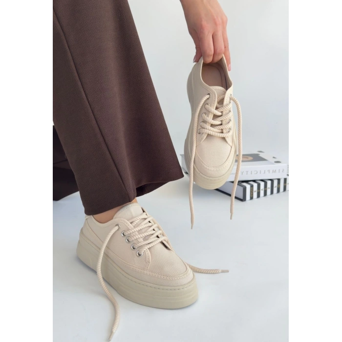 Carin Bej Keten Bağcıklı Spor Ayakkabı