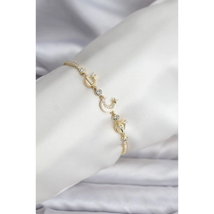 Charmlı Model Zirkon Taşlı Gold Renk Su Yolu Kadın Bileklik